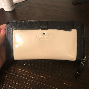 Kate Spade Bow Wallet